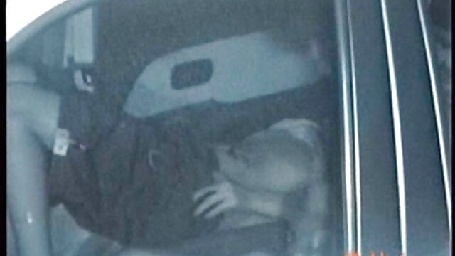 Kokybiški filmai :  Nuplikęs vaikinas eina iš proto dėl savo jaunos meilužės virtuvės viduryje Nemokami porno filmai 