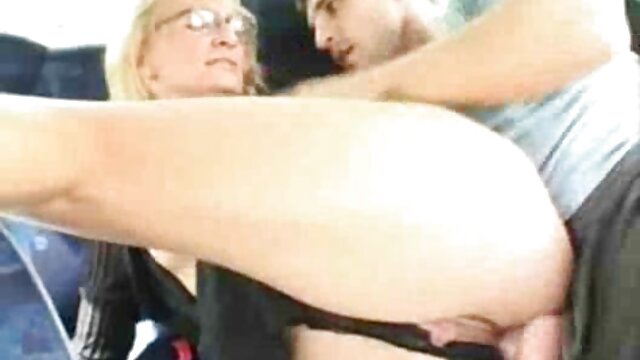 Kokybiški filmai :  Raudonplaukę milfą Veroniką Avluv aplanko nešvarus Kalėdų senelis Nemokami porno filmai 