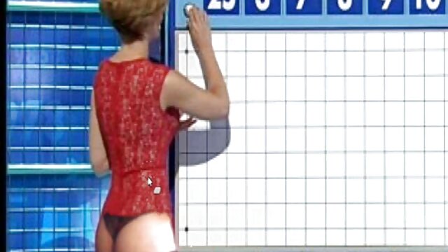 Kokybiški filmai :  Tamsiaplaukis amerikietis numylėtinis būna sumuštas daugelyje pozicijų Nemokami porno filmai 